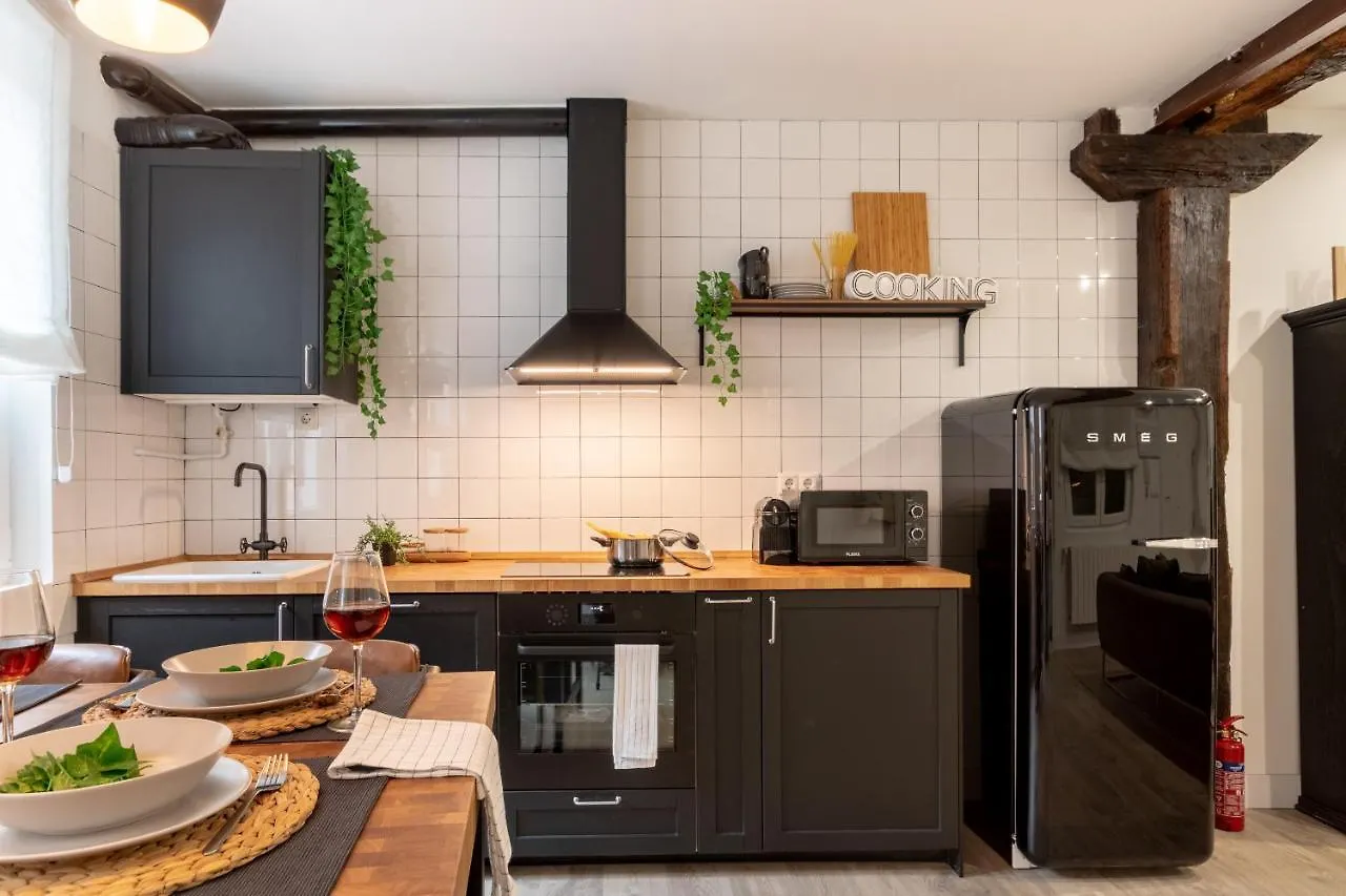 River Apartment In The Heart Of Bilbao Ebi-01297