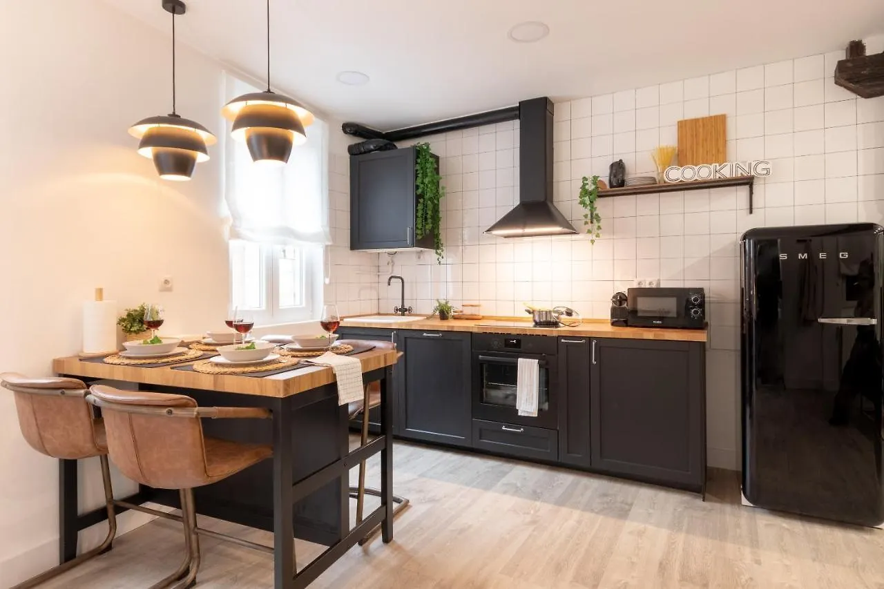 River Apartment In The Heart Of Bilbao Ebi-01297